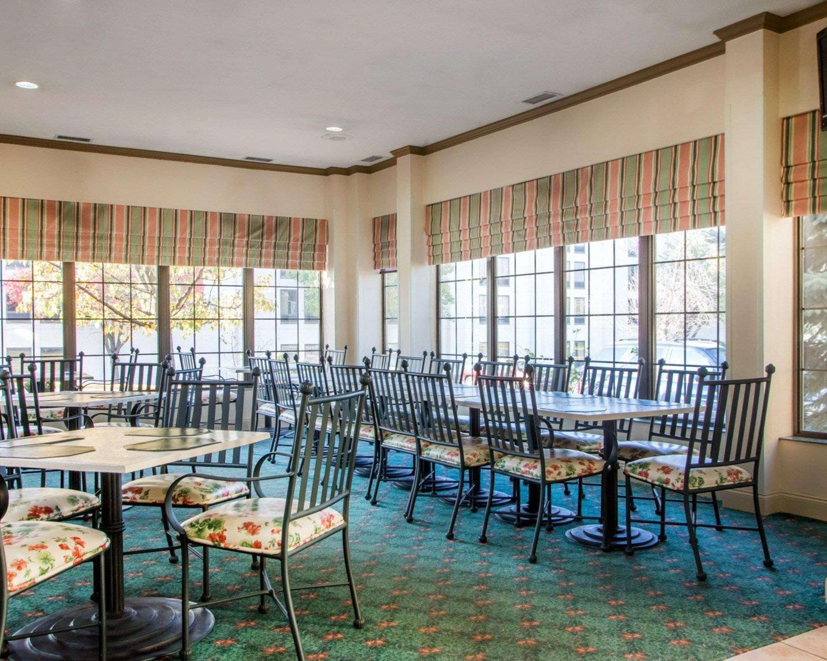La Quinta Inn & Suites By Wyndham South Holland Exterior foto
