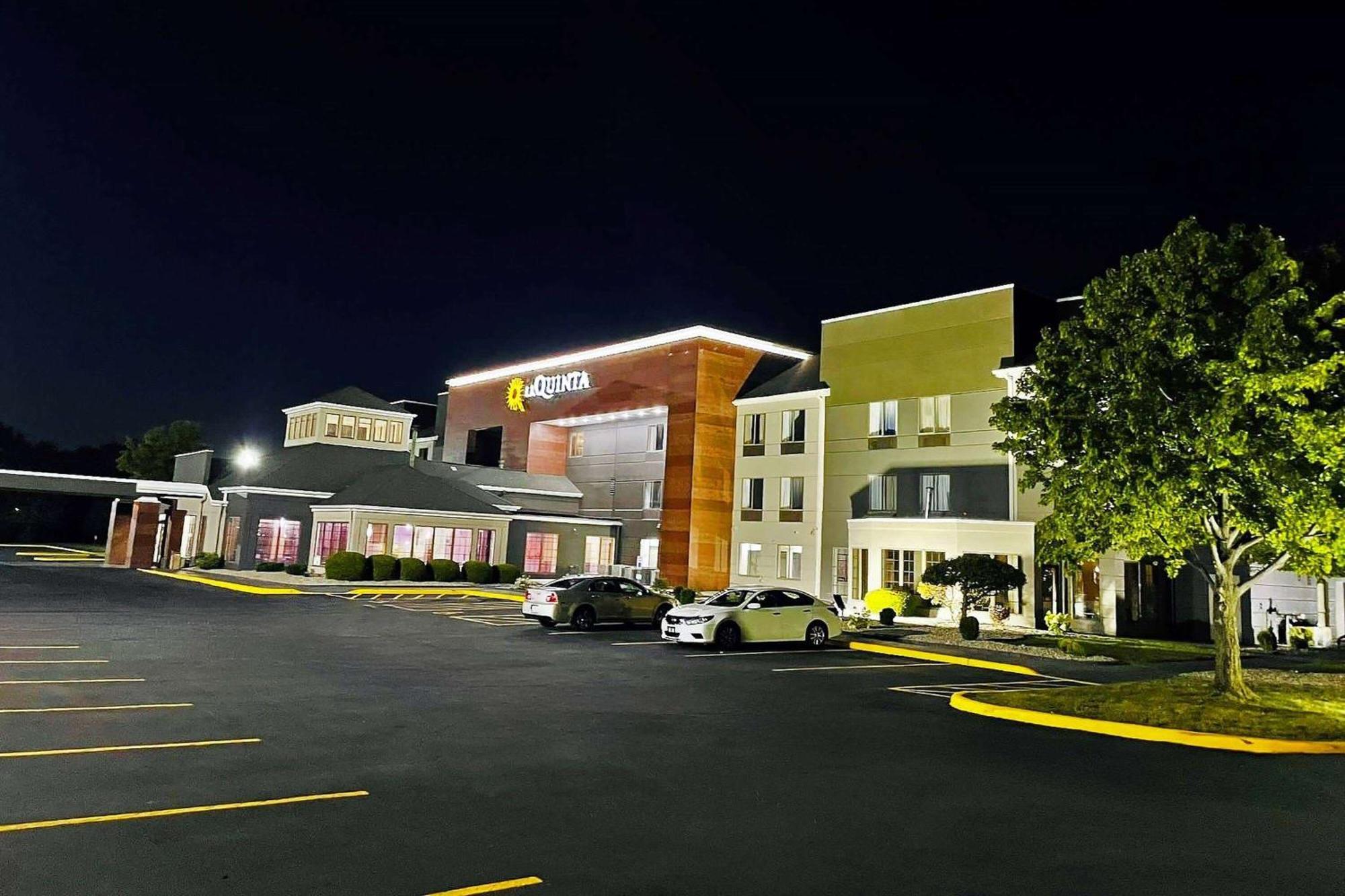 La Quinta Inn & Suites By Wyndham South Holland Exterior foto