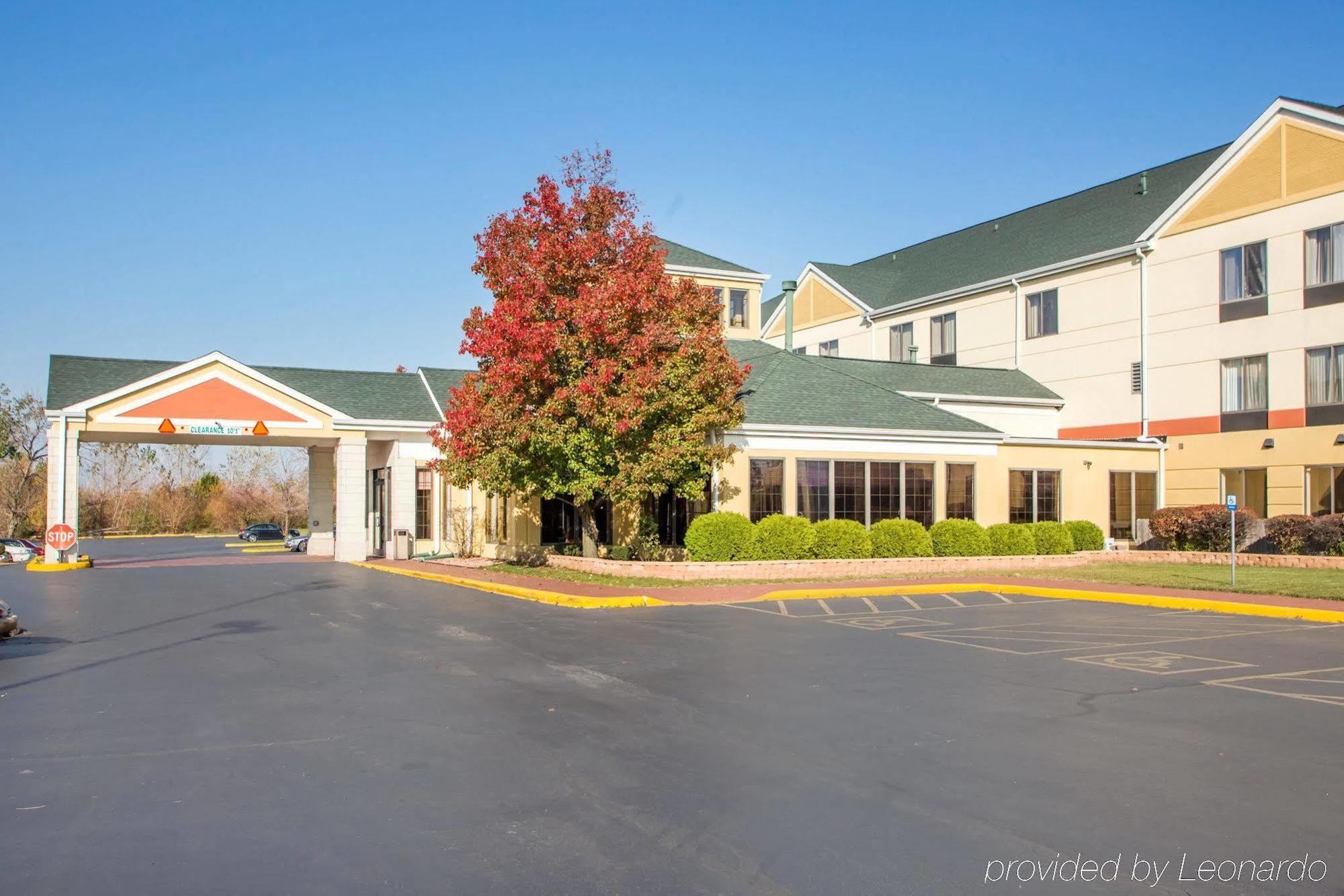 La Quinta Inn & Suites By Wyndham South Holland Exterior foto