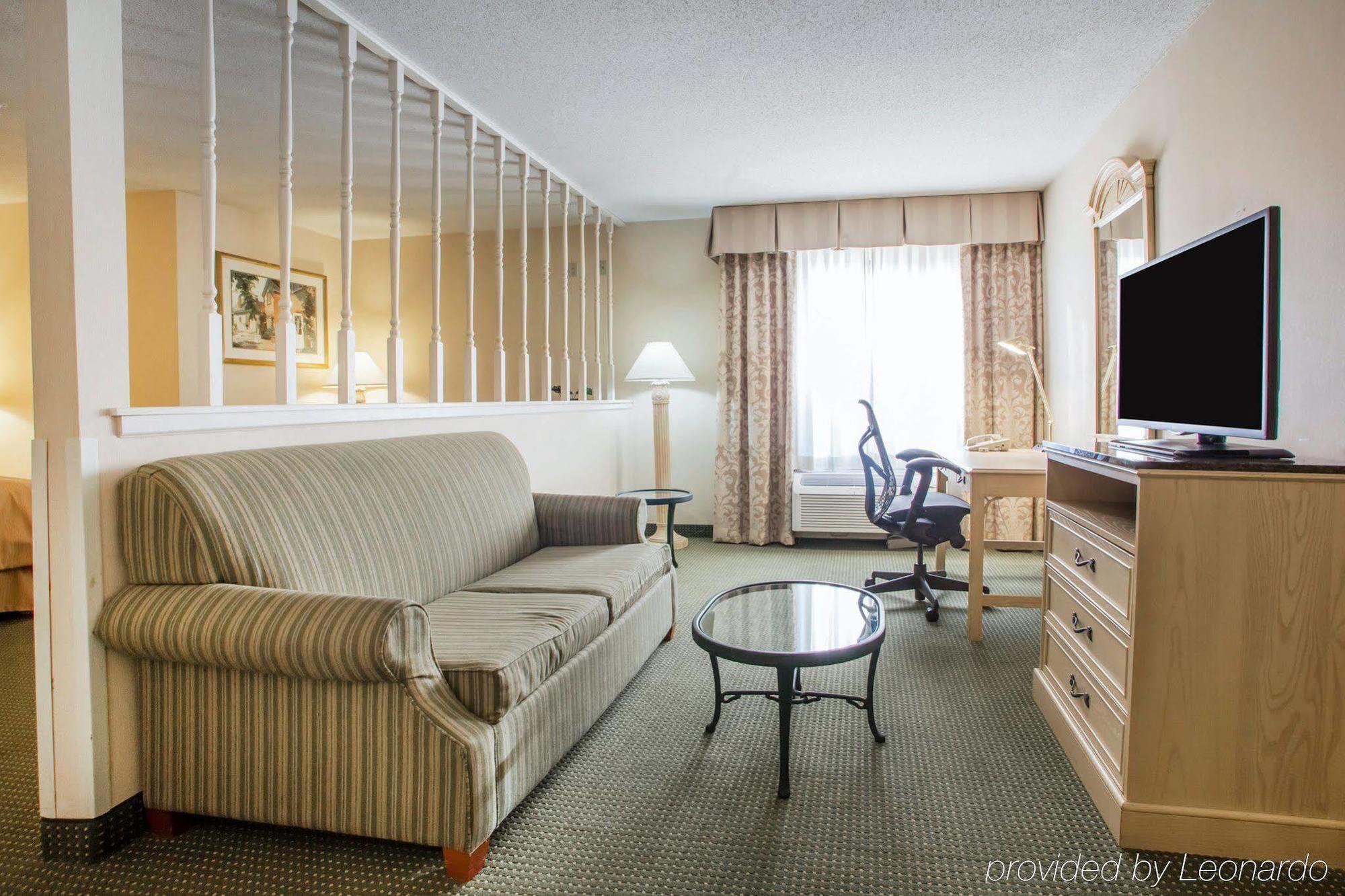 La Quinta Inn & Suites By Wyndham South Holland Exterior foto